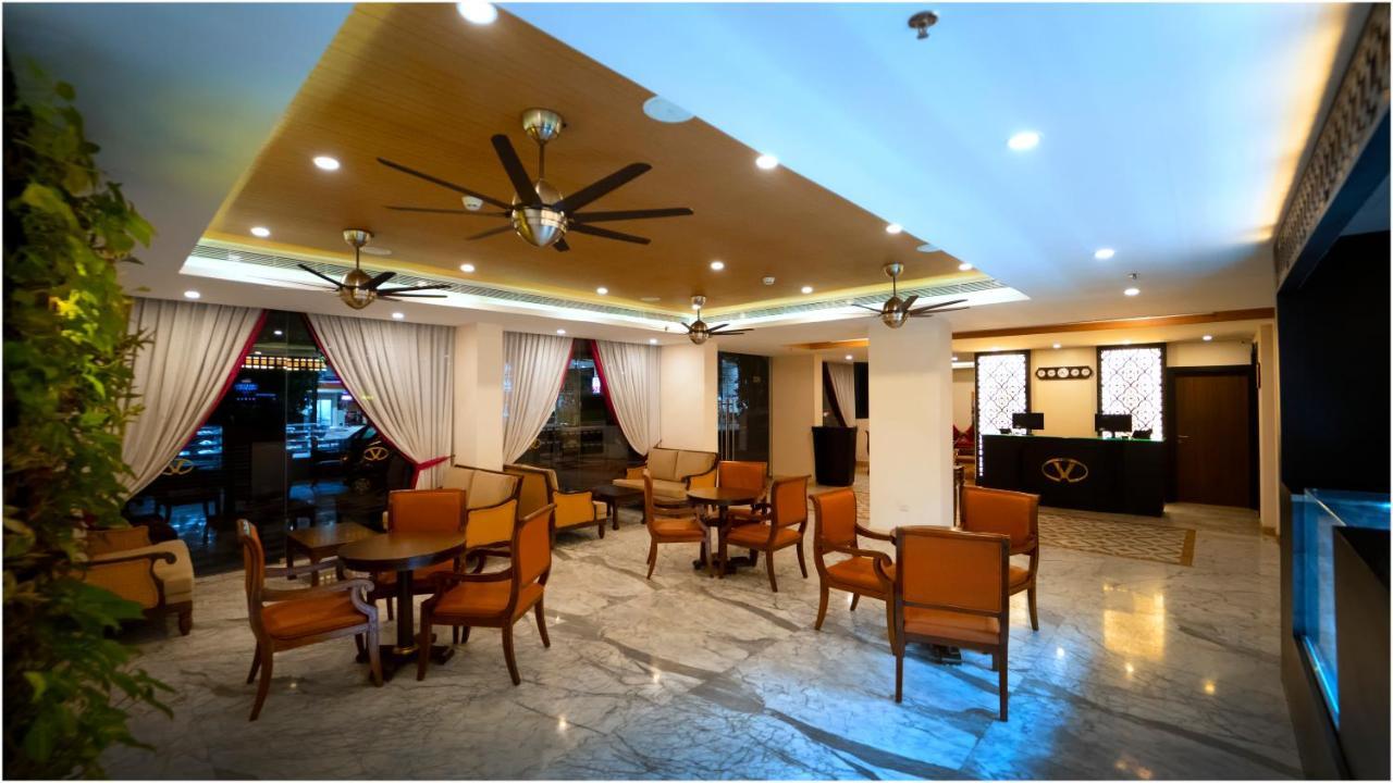 Vivin Luxury Suites Thiruvananthapuram Exterior foto